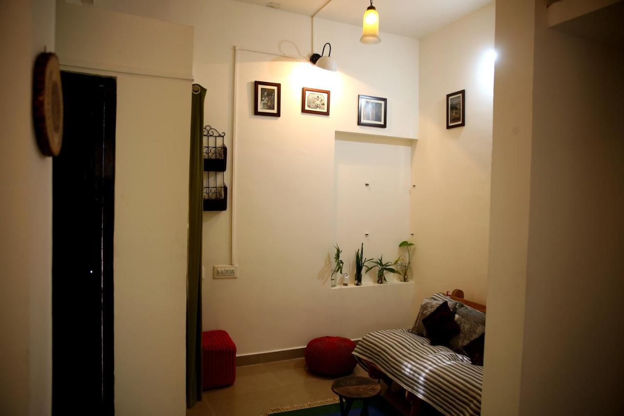 Tiny House For Couple Apartment Madikeri Luaran gambar