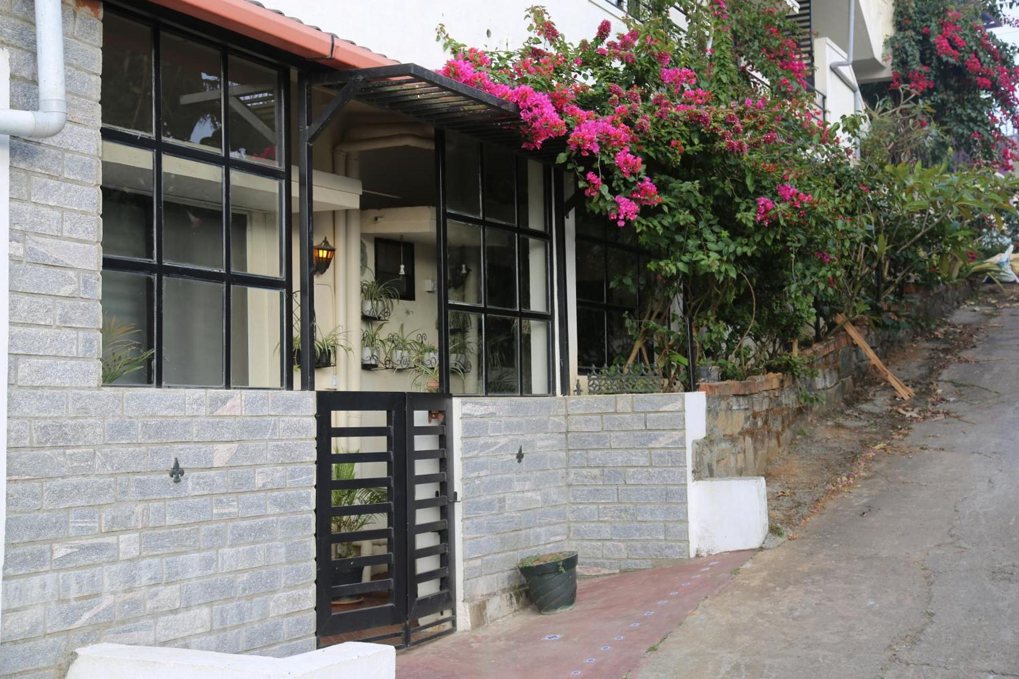 Tiny House For Couple Apartment Madikeri Luaran gambar